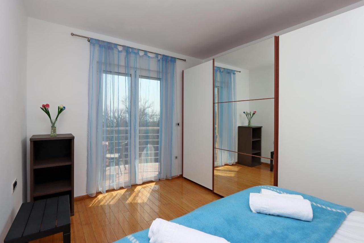 Starry Night - Smart Tv, Extra Big Bed, Big Bathtub, Private Parking, Sea View, Wifi, 2Bedrooms Volosko Luaran gambar
