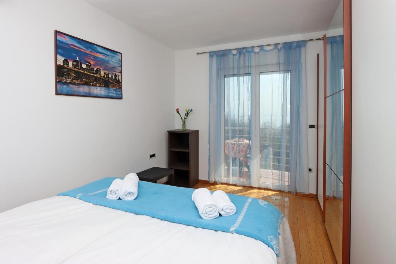 Starry Night - Smart Tv, Extra Big Bed, Big Bathtub, Private Parking, Sea View, Wifi, 2Bedrooms Volosko Luaran gambar