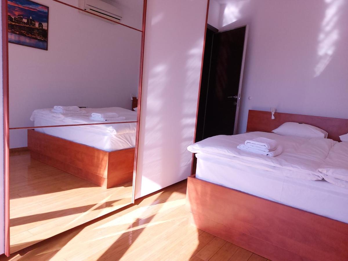 Starry Night - Smart Tv, Extra Big Bed, Big Bathtub, Private Parking, Sea View, Wifi, 2Bedrooms Volosko Luaran gambar